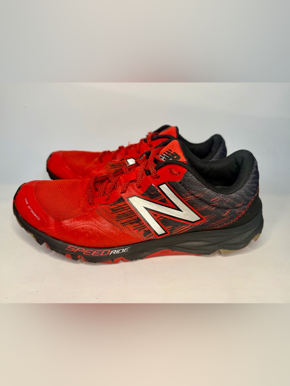 New Balance 690 v2 Shoes Sneakers Mens 10 D Red Lace Up Jogging Walking MINT - Picture 7 of 16